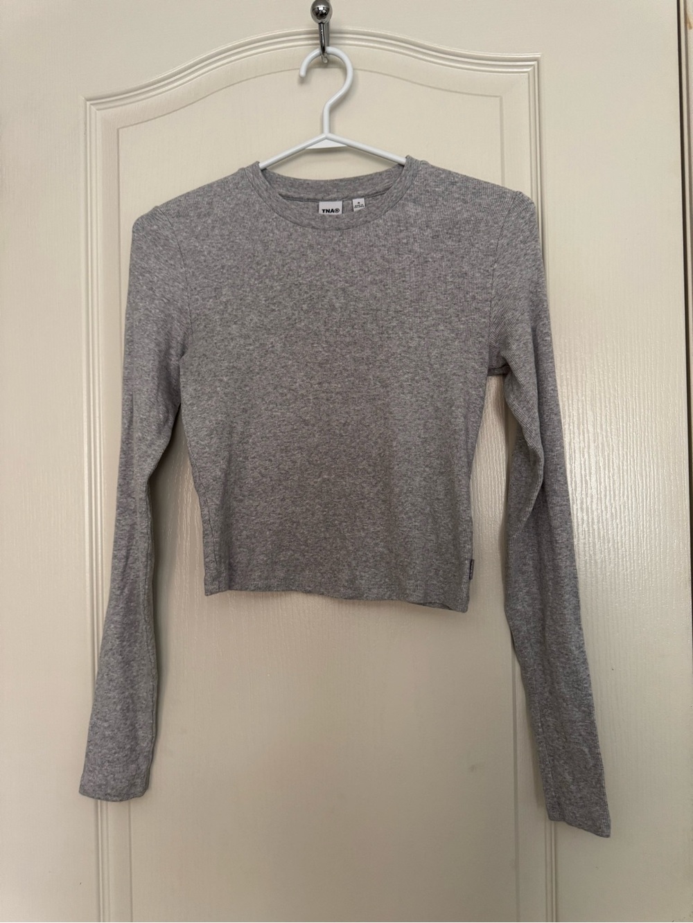 Aritzia TNA ribbed long sleeve